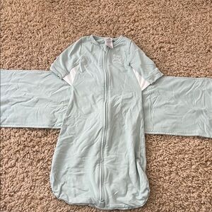 Light Blue Baby Swaddle with Zipper